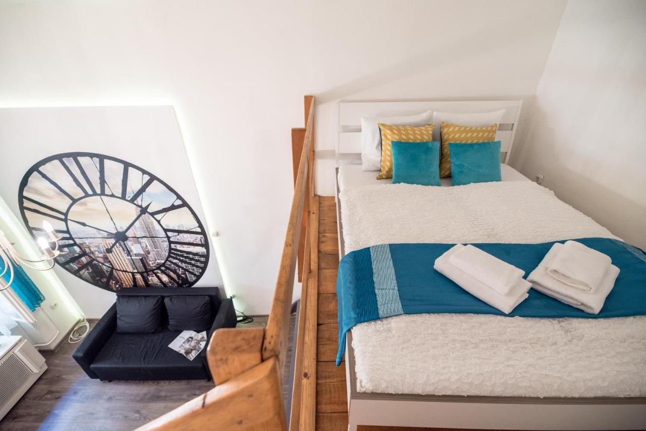 Central Quiet Studio B&B, Airport Connection 布达佩斯 外观 照片